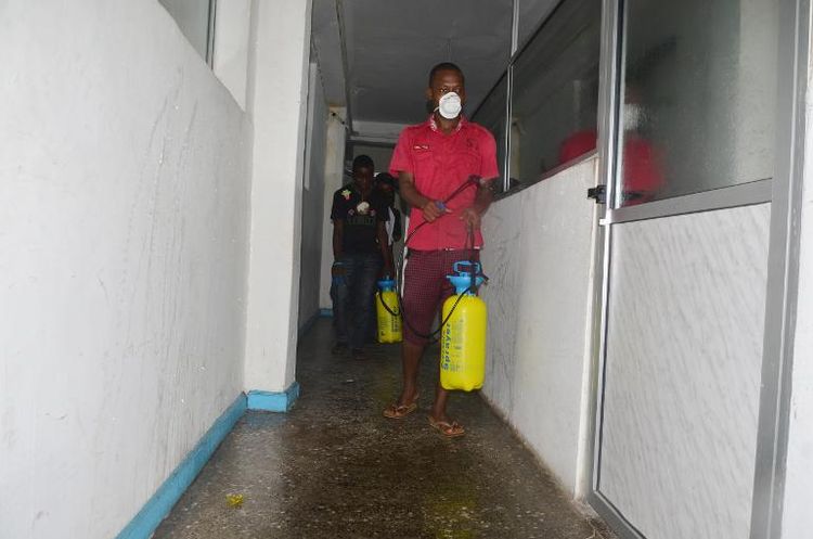 Liberia tuyên bố tình trạng khẩn cấp trước dịch Ebola